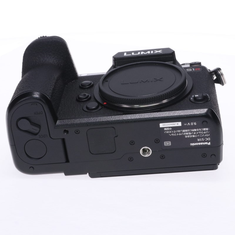 LUMIX DC-S1R