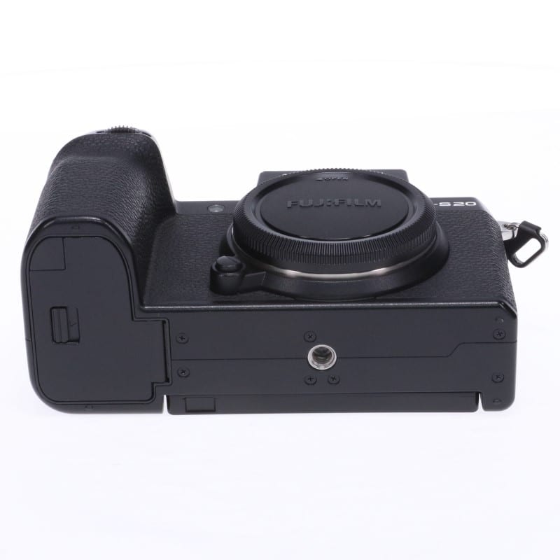 FUJIFILM X-S20 ボディ