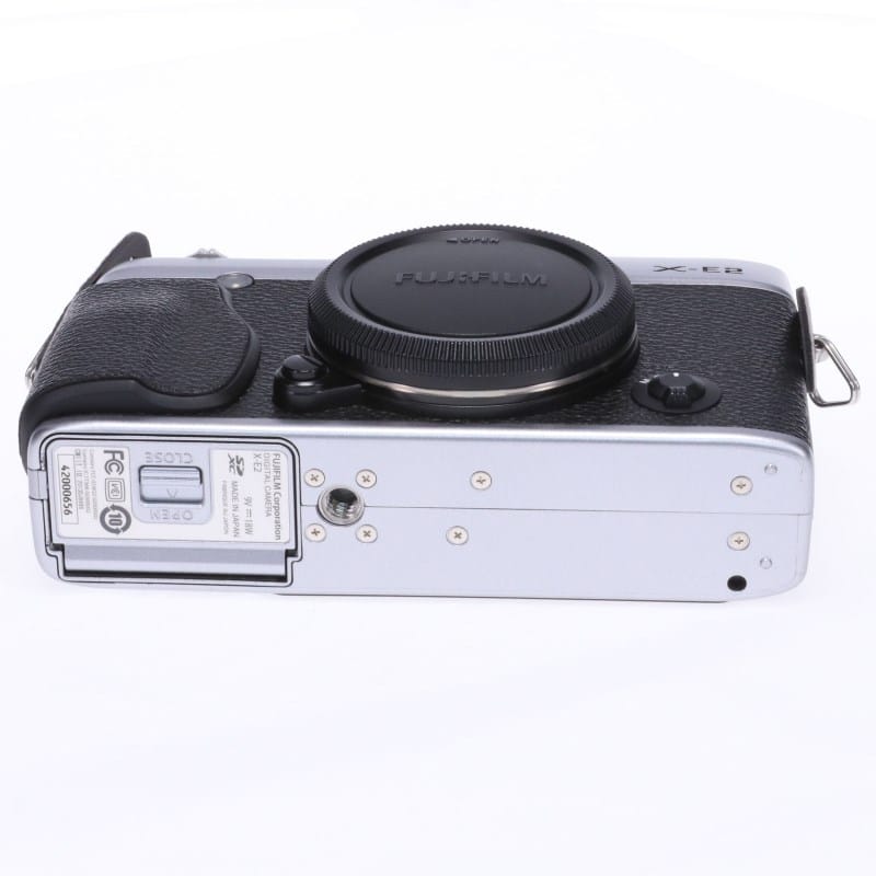 FUJIFILM X-E2 ボディ シルバー