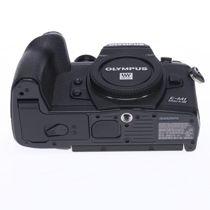 OM-D E-M1 Mark III ボディー