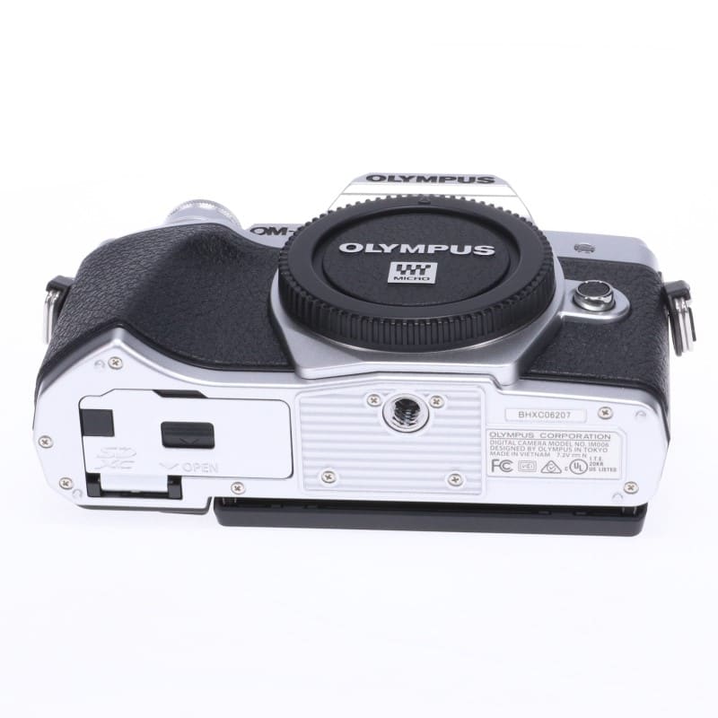 OM-D E-M10 Mark III ボディー シルバー