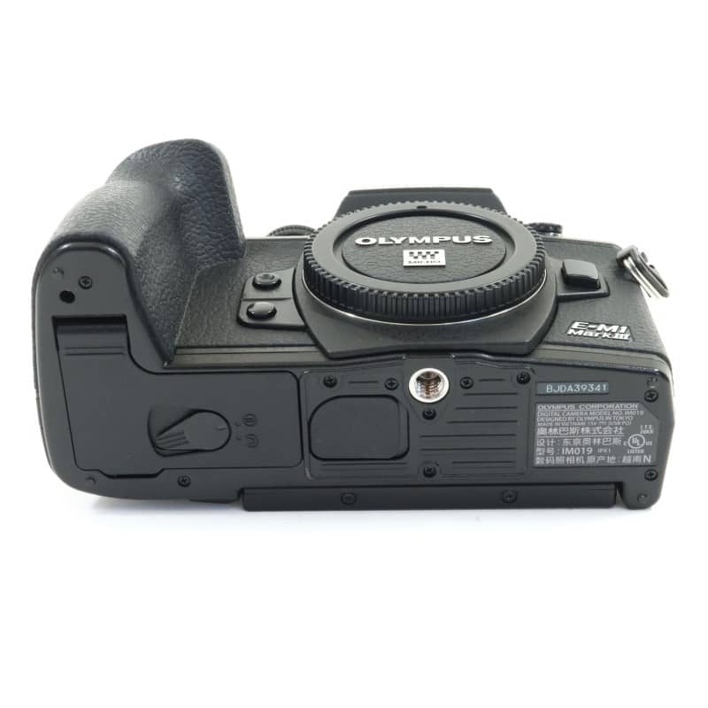 OM-D E-M1 Mark III ボディー