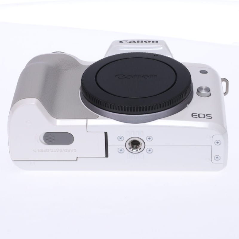EOS Kiss M ホワイト