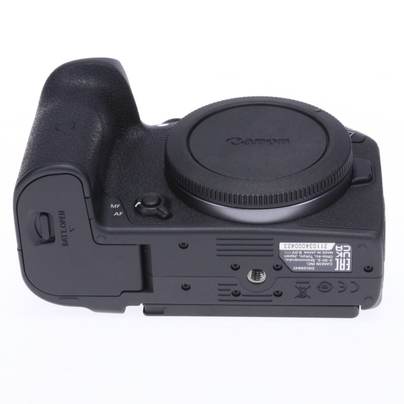 EOS R7 ボディー