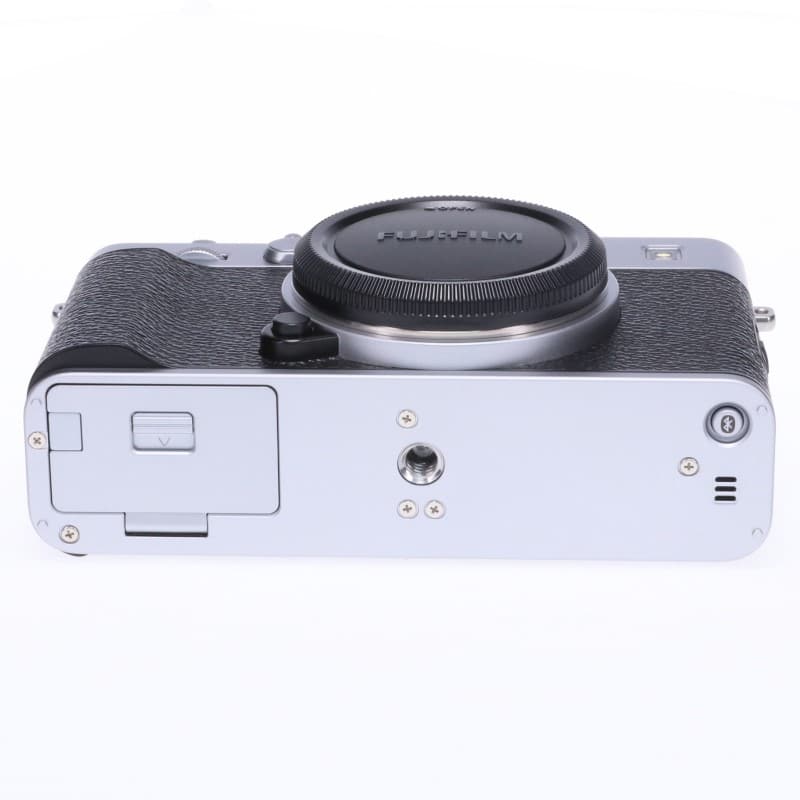 FUJIFILM X-E5 ボディ シルバー
