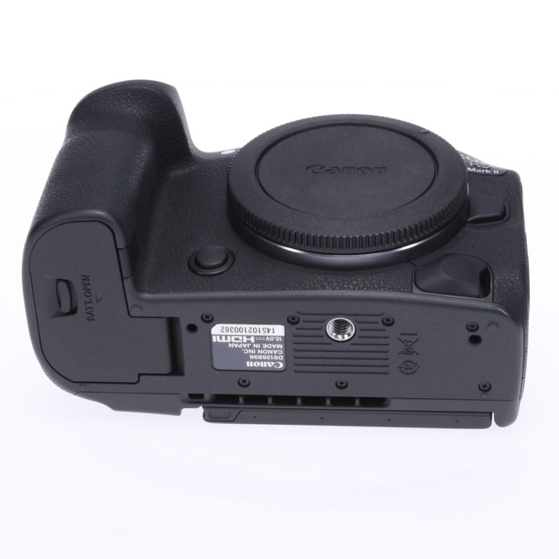 EOS R5 Mark II ボディー