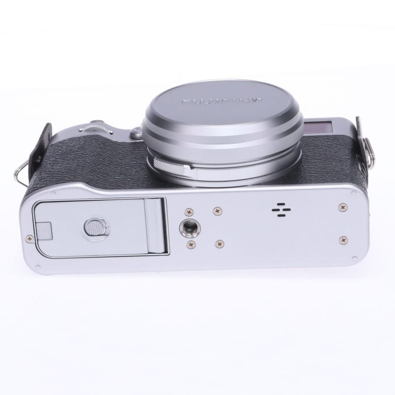富士フイルム FUJIFILM X100V シルバー 中古 C2120152226528