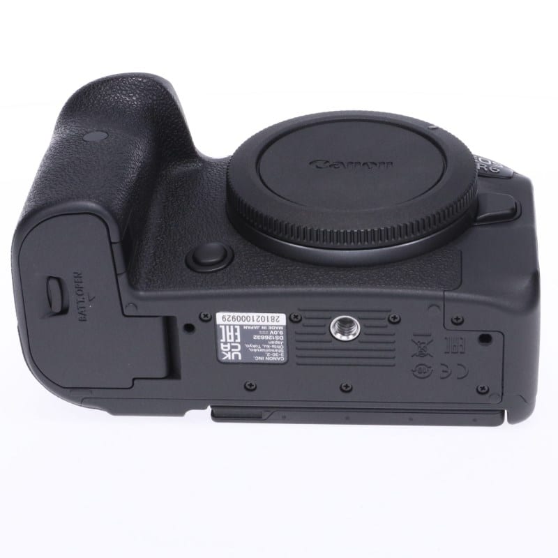EOS R6 ボディー