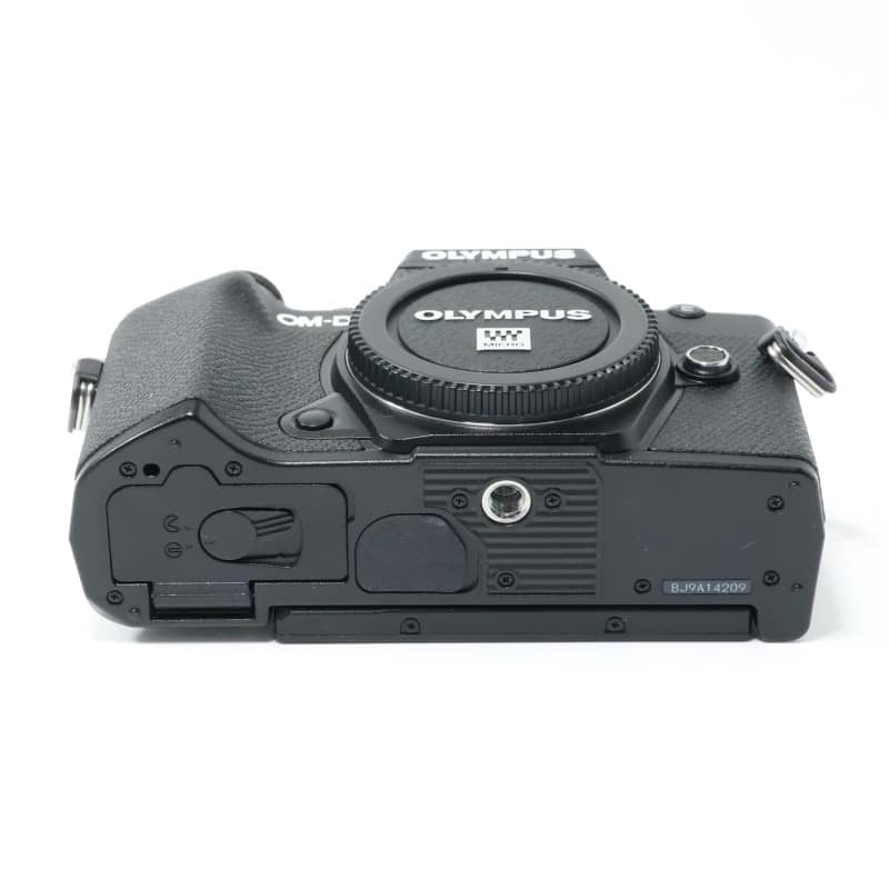 OM-D E-M5 Mark III ボディー ブラック