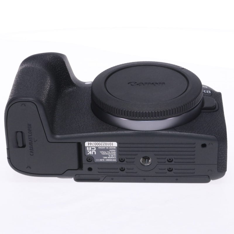 EOS R8 ボディー