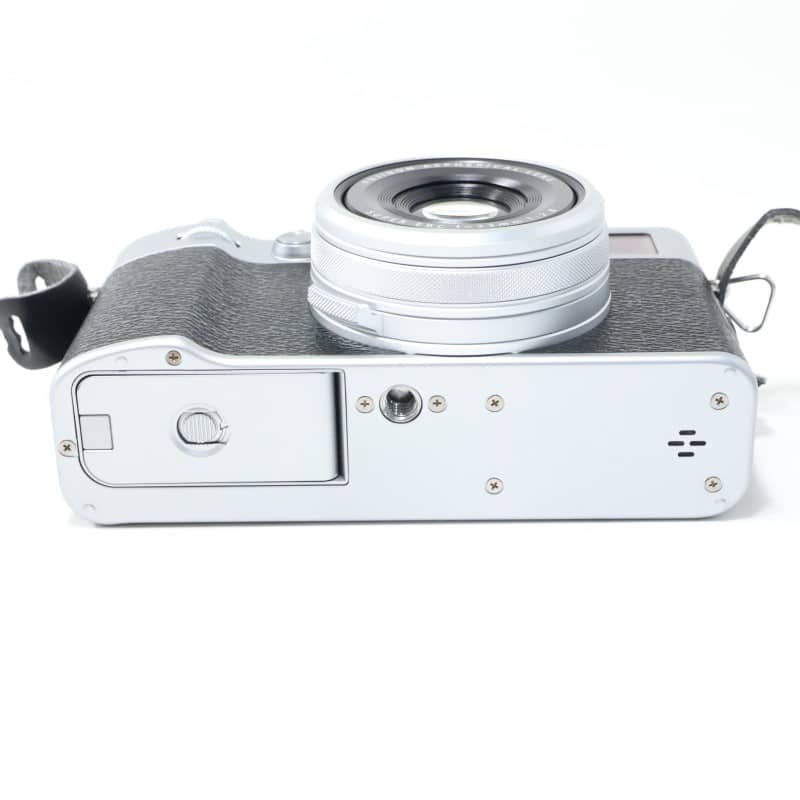 FUJIFILM X100VI シルバー