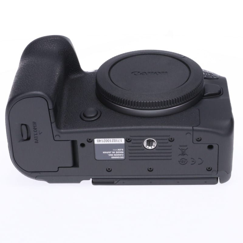 EOS R6 Mark II ボディー