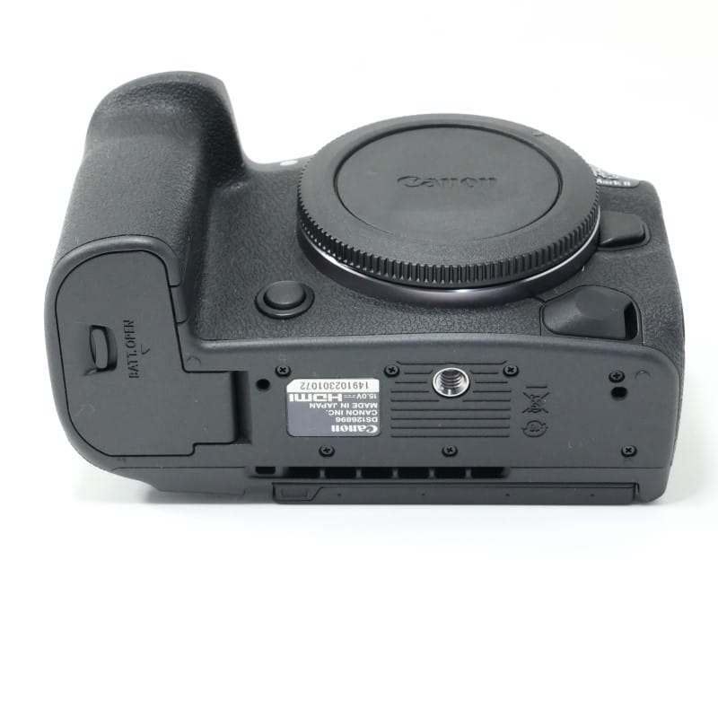EOS R5 Mark II ボディー