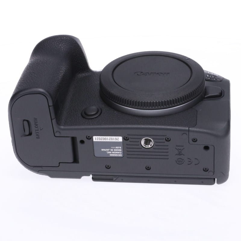 EOS R6 Mark II ボディー