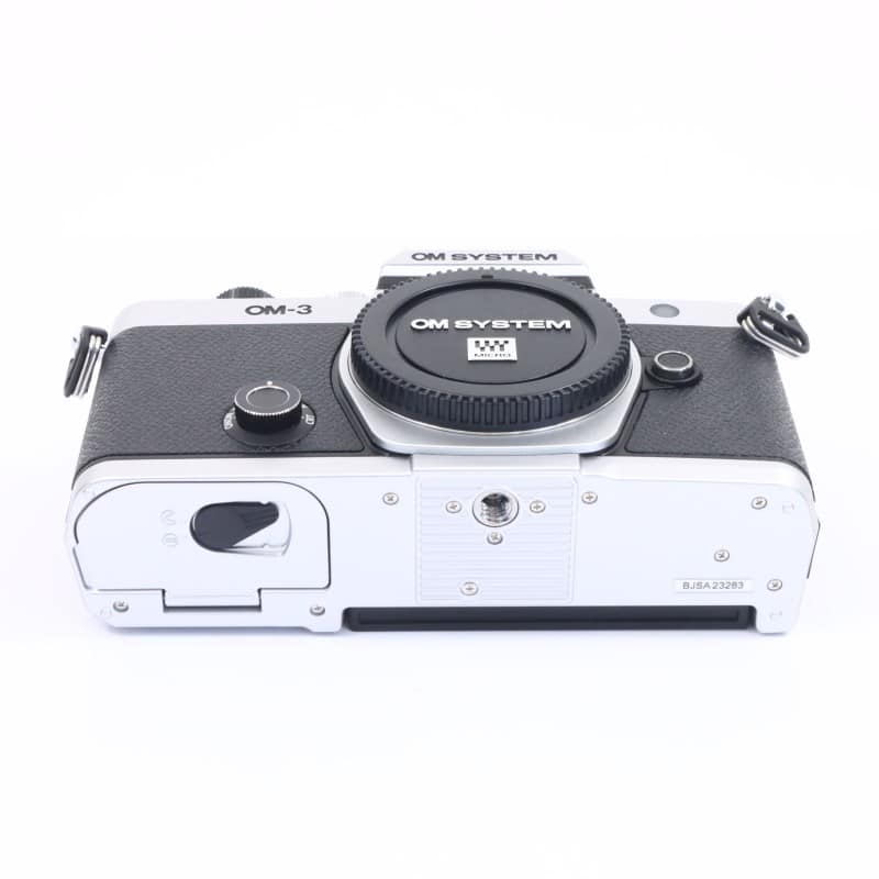 OM SYSTEM OM-3 ボディー シルバー