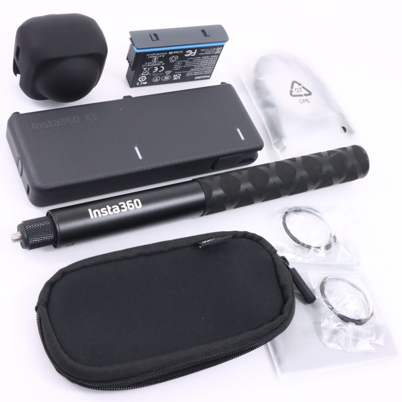 Insta360 X5 エッセンシャルバンドル CINSAAHA-X504