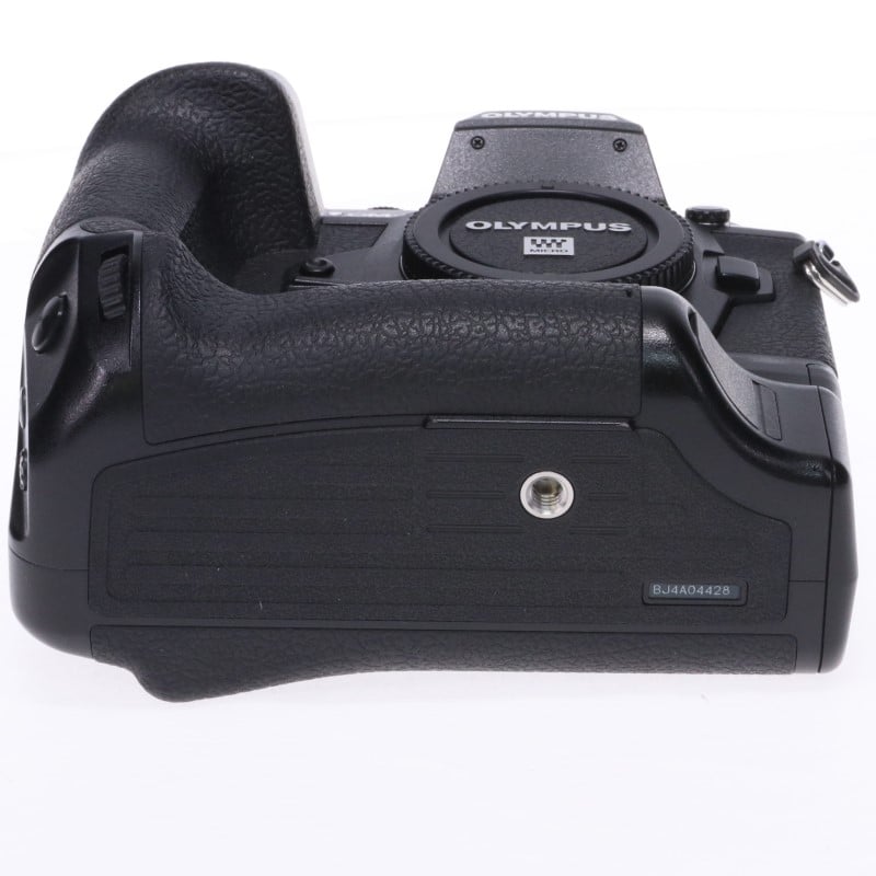 OM-D E-M1X ボディー