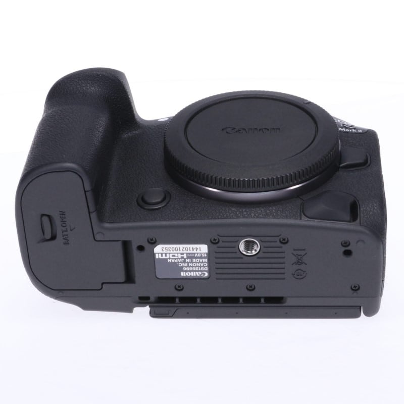 EOS R5 Mark II ボディー