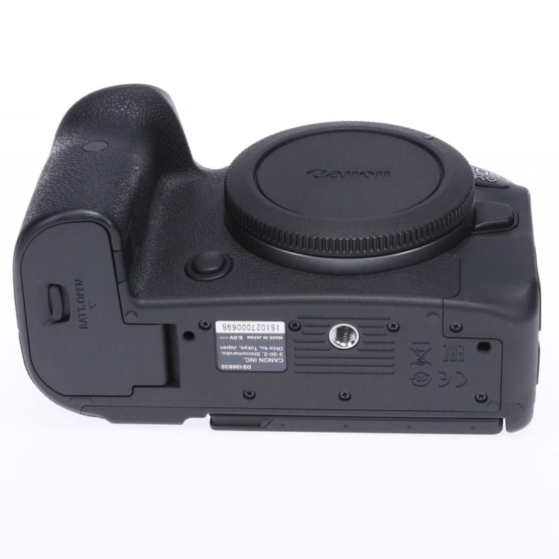 EOS R6 ボディー