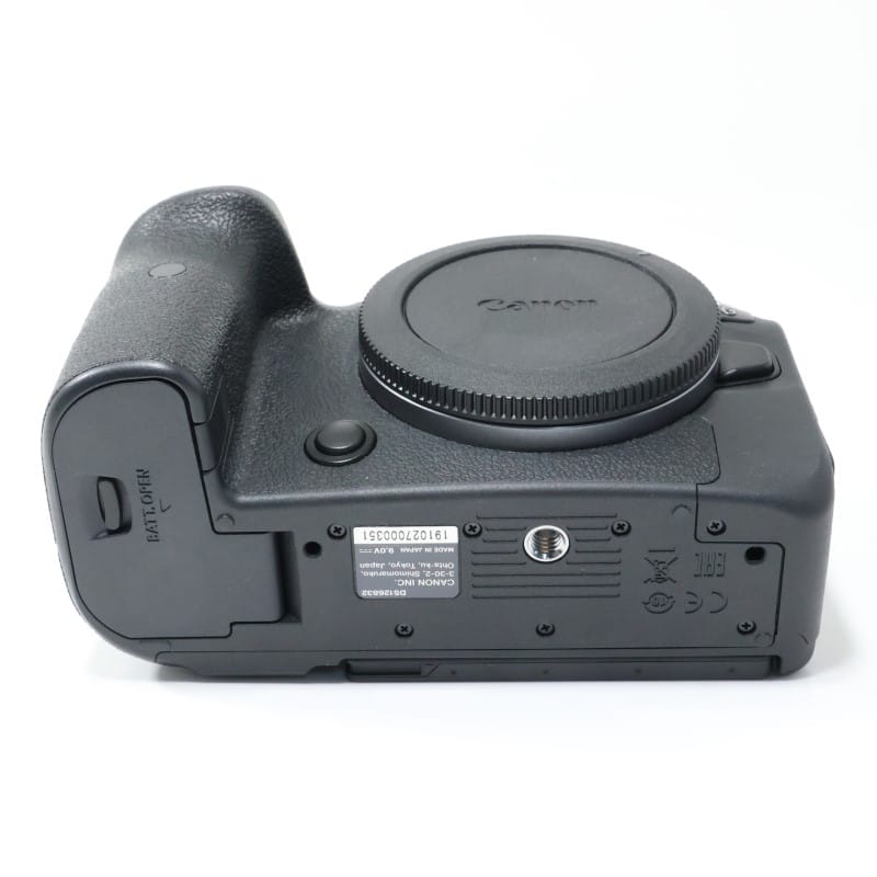 EOS R6 ボディー
