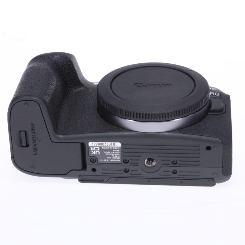 EOS R8 ボディー