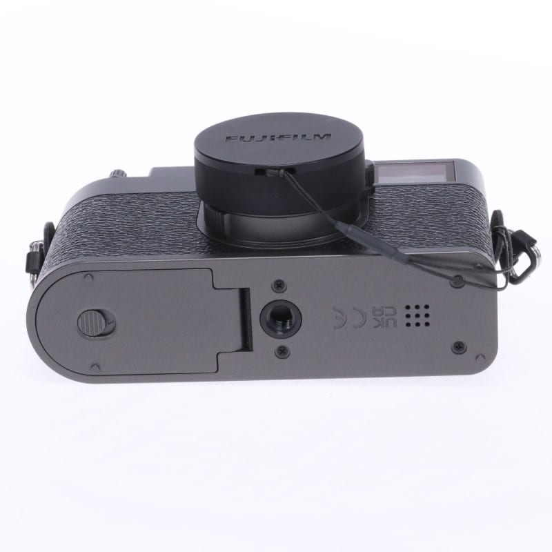 X half (FUJIFILM X-HF1) チャコールシルバー