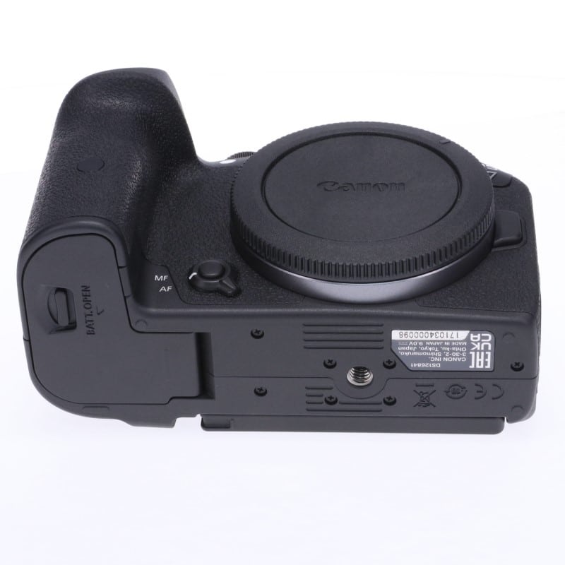 EOS R7 ボディー