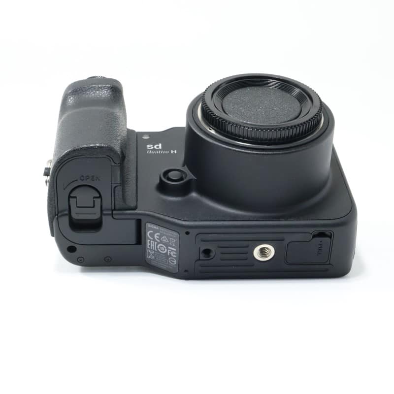 sd Quattro H ボディ