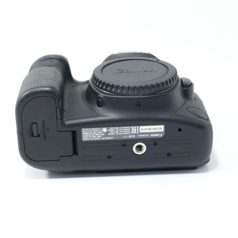 EOS 6D Mark II ボディー
