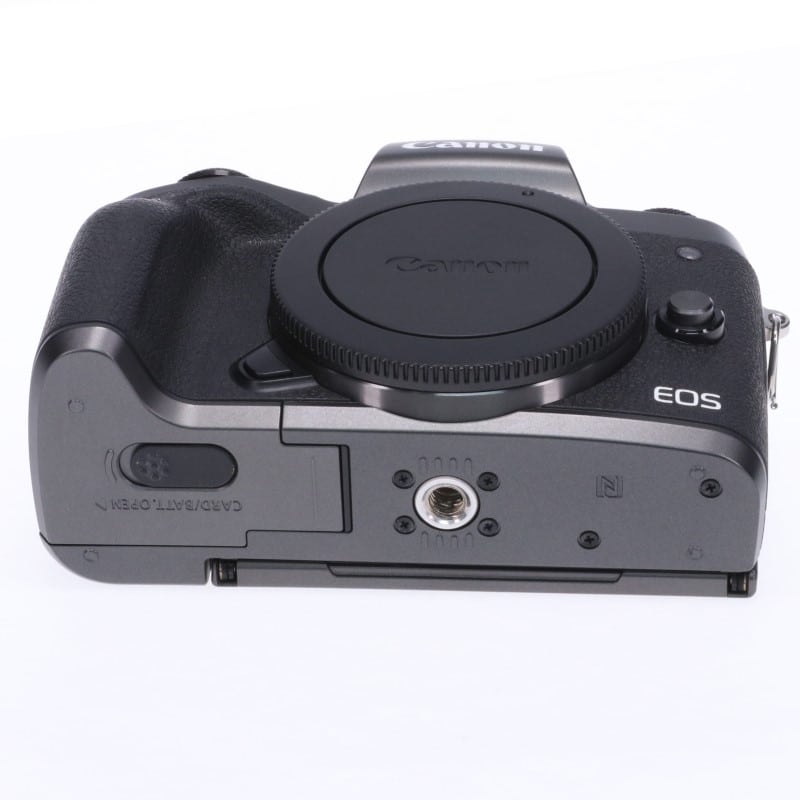 EOS M5 ボディー