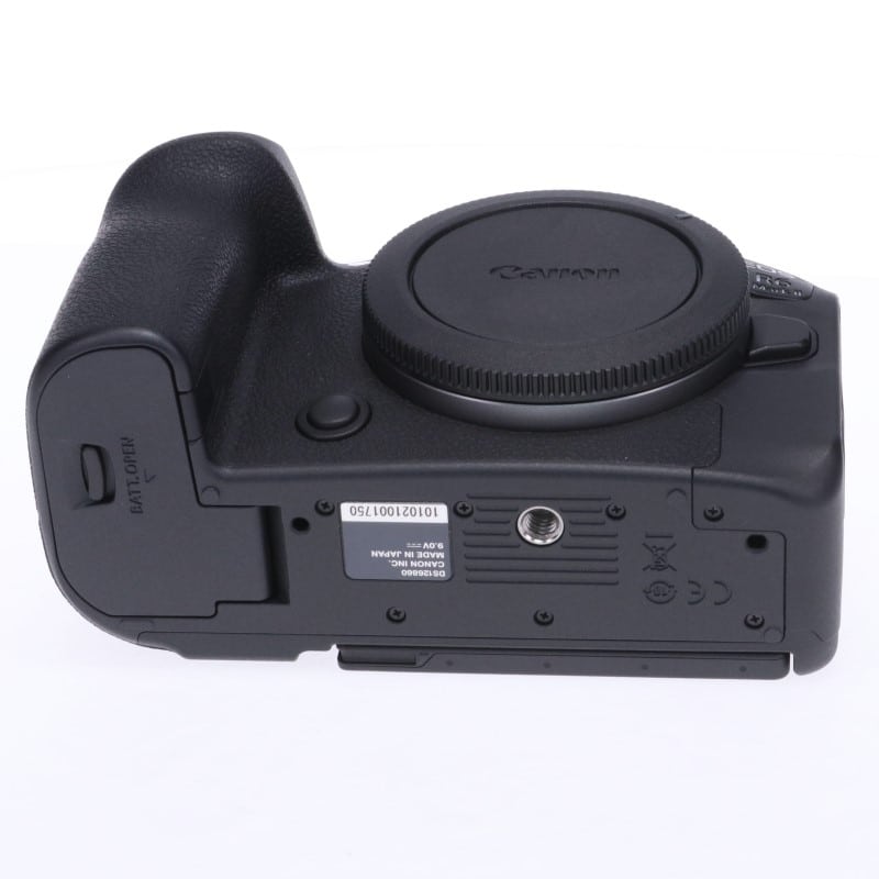 EOS R6 Mark II ボディー