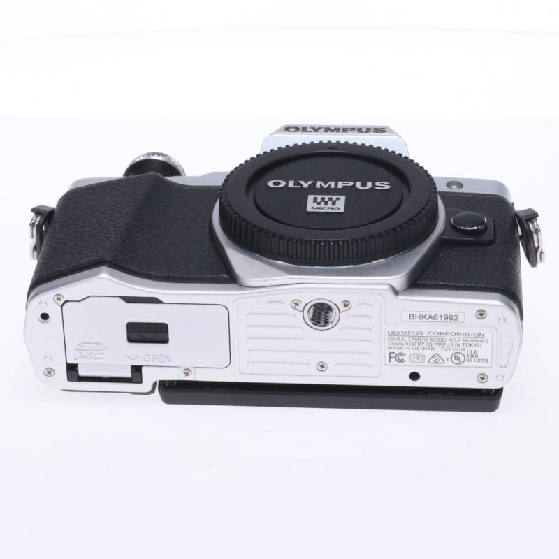 OM-D E-M10 MarkII ボディ シルバー