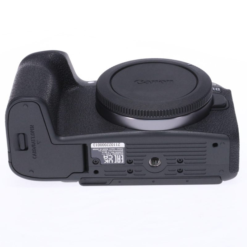 EOS R8 ボディー