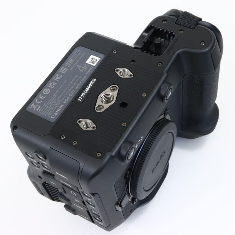 EOS C70 ボディー