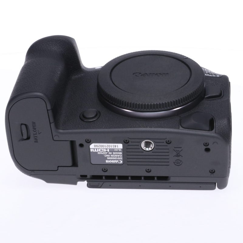 EOS R5 Mark II ボディー