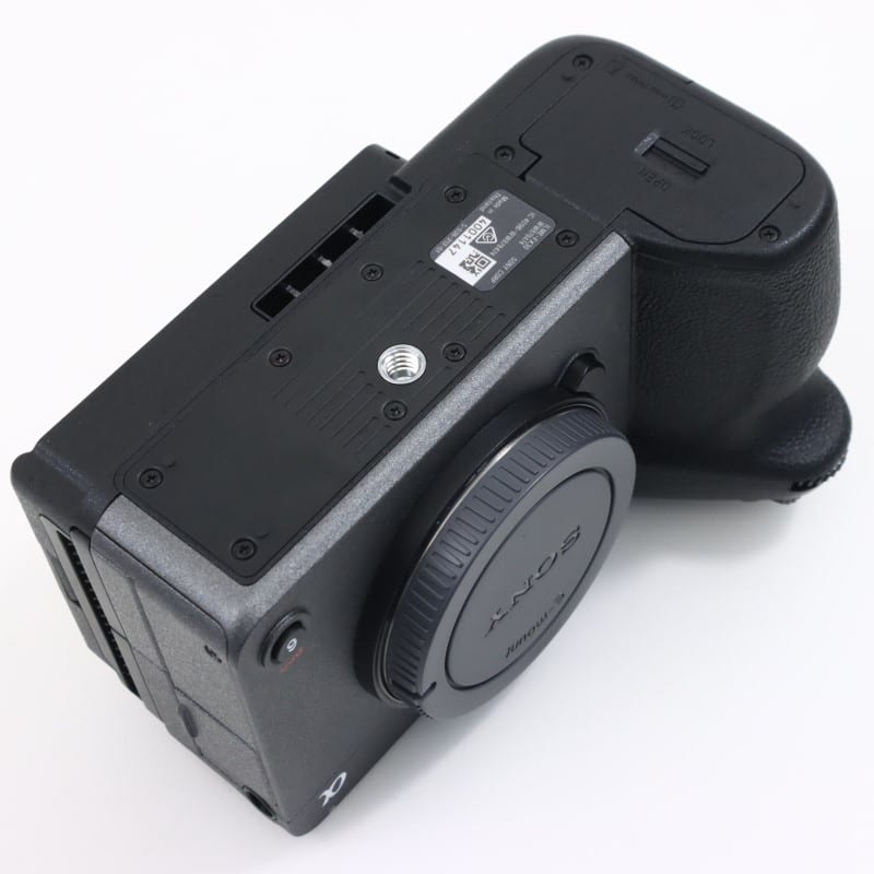 FX30 XLRハンドルユニット同梱モデル ILME-FX30