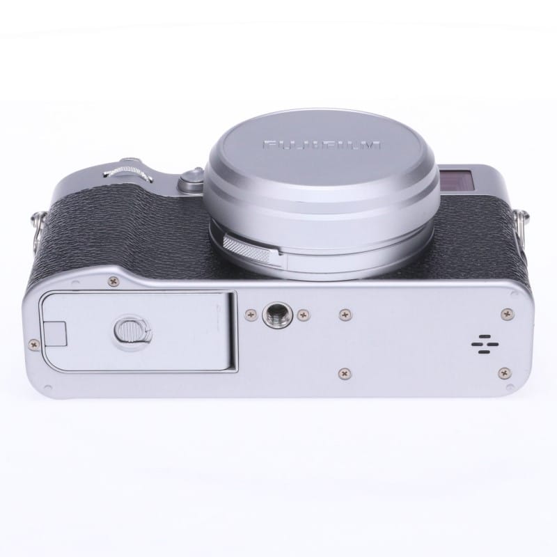 FUJIFILM X100VI シルバー