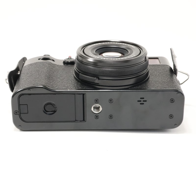 X100V ブラック