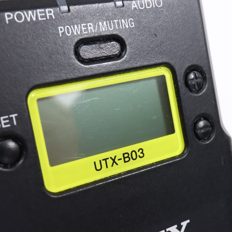 UWP-D11 ワイヤレスマイクロホンパッケージ