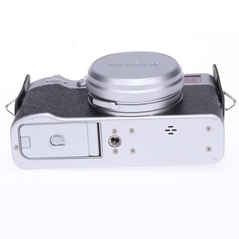 FUJIFILM X100V シルバー