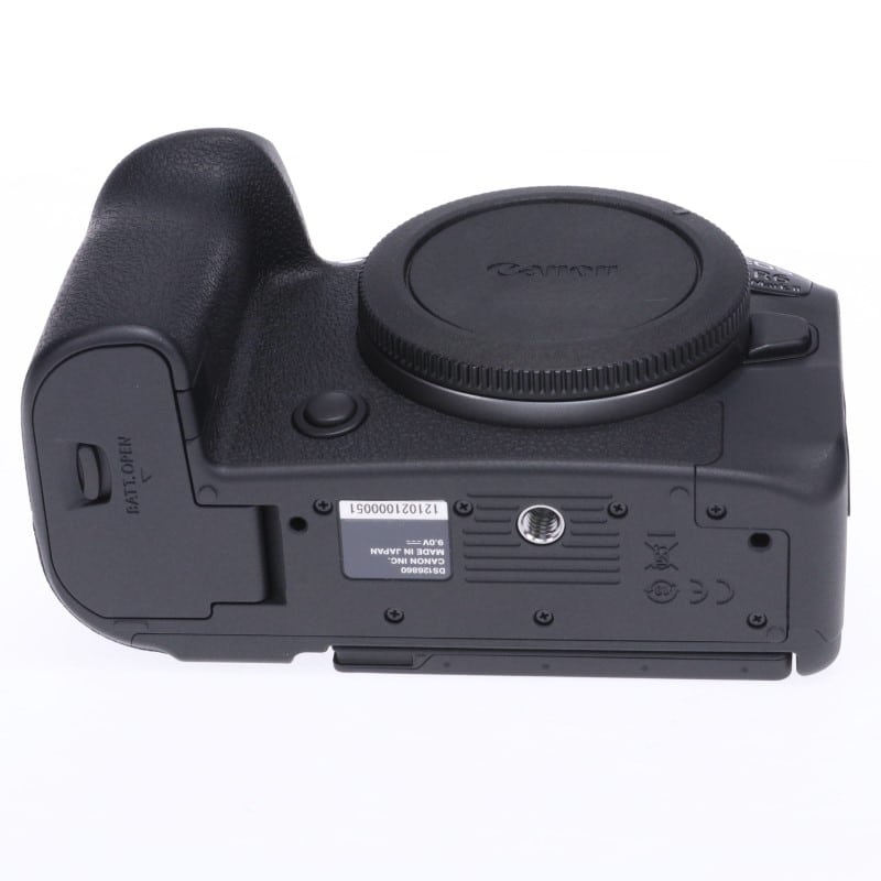 EOS R6 Mark II ボディー