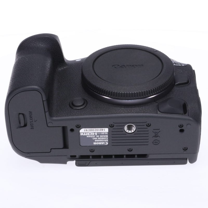 EOS R5 Mark II ボディー
