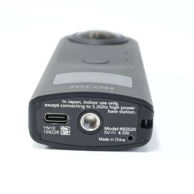 RICOH THETA Z1