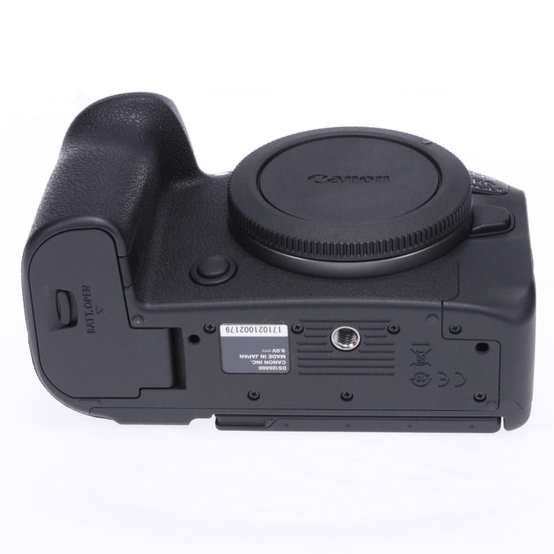 EOS R6 Mark II ボディー