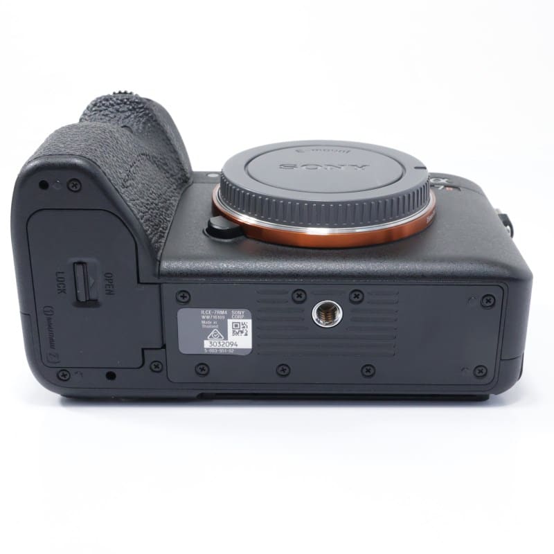 SONY α7R IV ボディ ILCE-7RM4 AB-ランク 中古｜フジヤカメラ