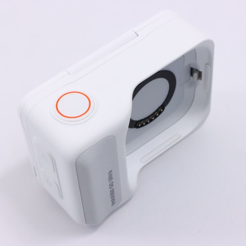 Insta360 GO Ultra アークティックホワイト CINSABEA-GOULTRA01