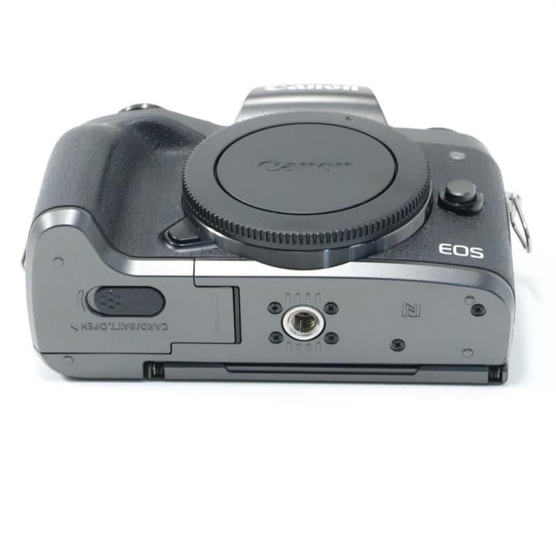 Canon EOS M5 ボディー 中古 C2120166196893｜中古通販フジヤカメラ