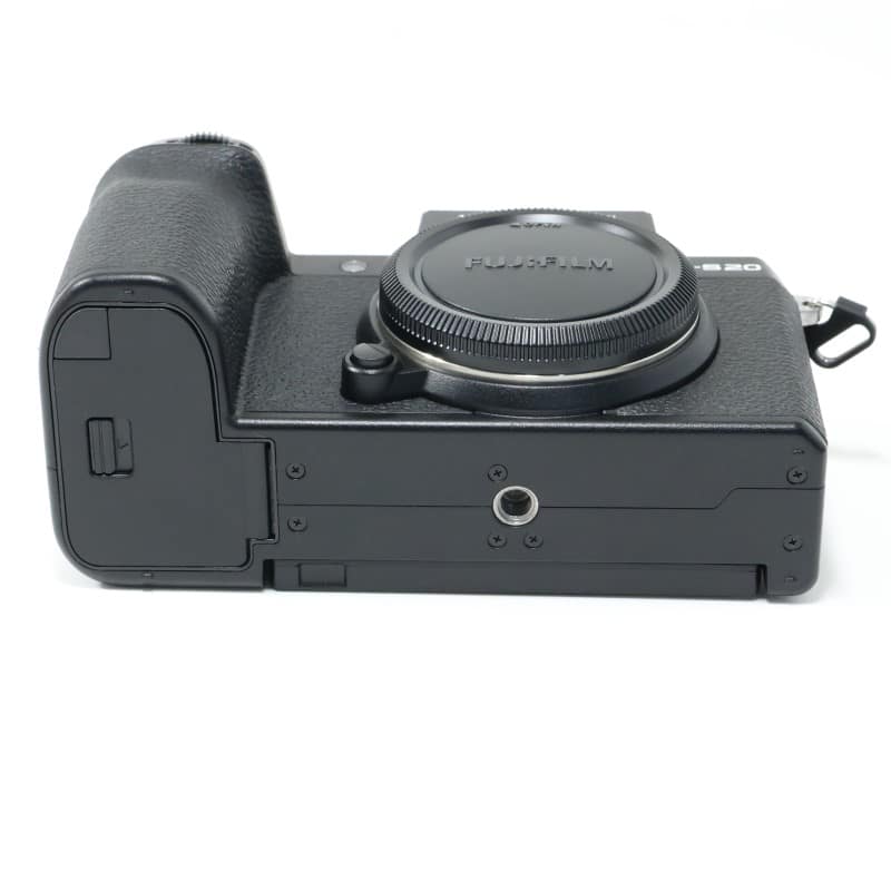 FUJIFILM X-S20 ボディ