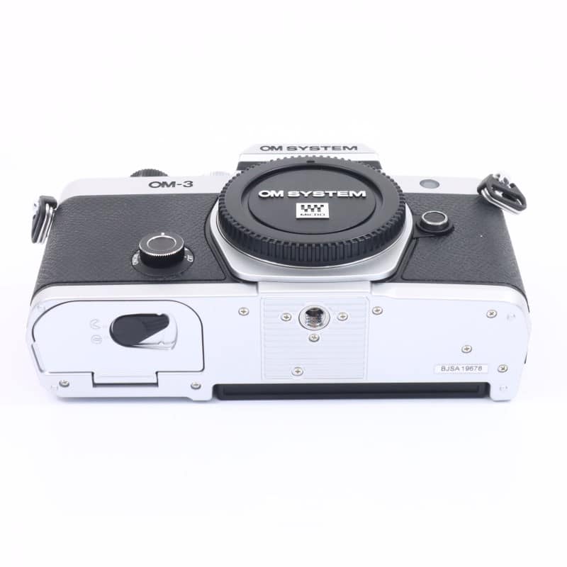 OM SYSTEM OM-3 ボディー シルバー