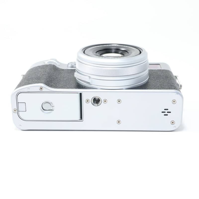 富士フイルム FUJIFILM X100VI シルバー 日英二言語モデル 中古